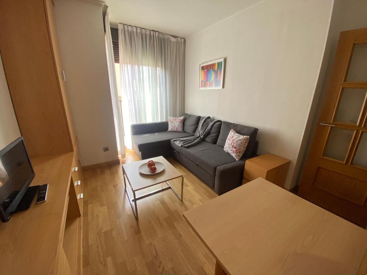 Apartment Close To Airport, Ifema Мадрид Экстерьер фото